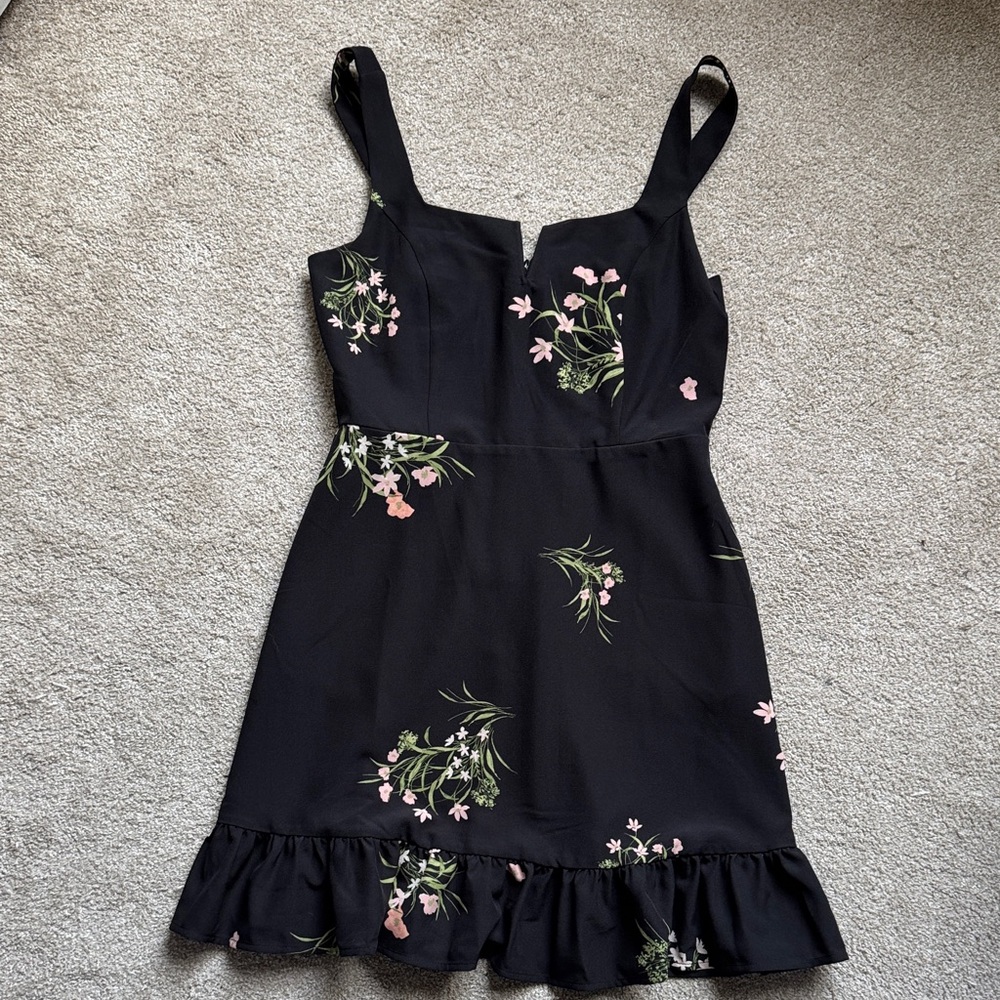 Chic Black Floral Midi Dress